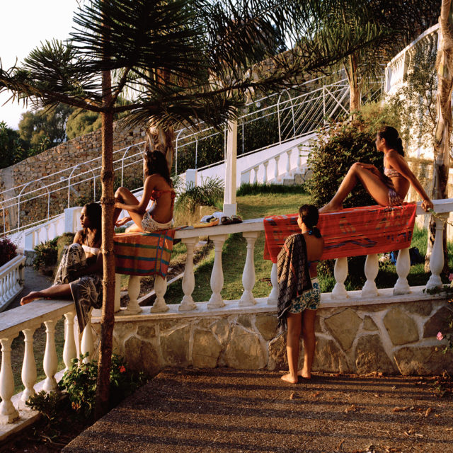 4 young women( the swimmer), Tangier, august 2011